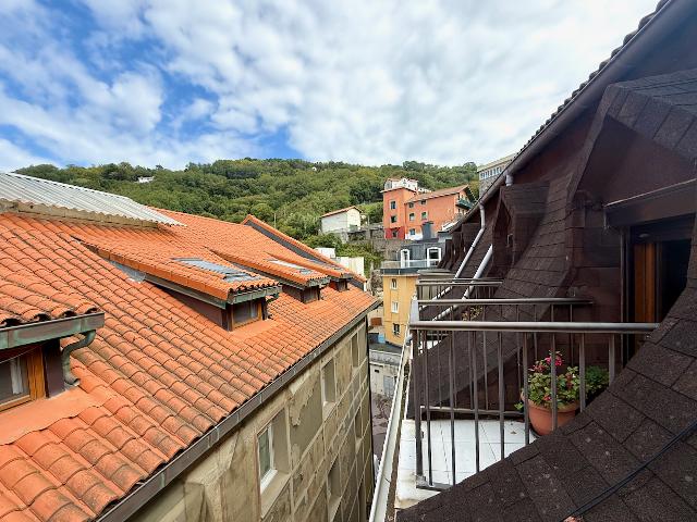 Imagen 3 Inmueble 298970 - Piso en venta en Donostia-San Sebastián / Calle San Blas-Sagües-Donostia