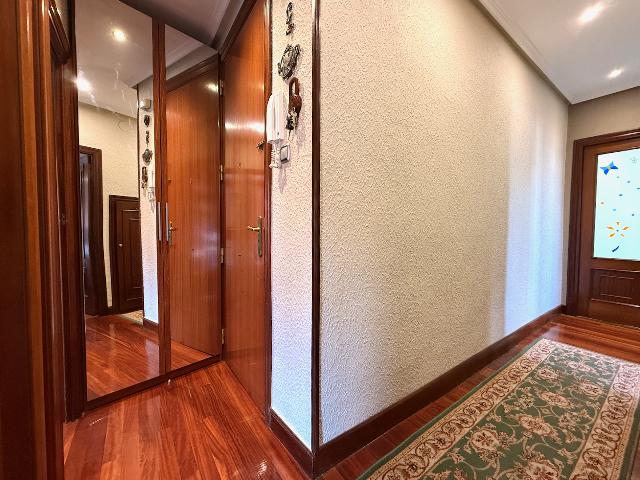 Imagen 12 Inmueble 298970 - Piso en venta en Donostia-San Sebastián / Calle San Blas-Sagües-Donostia