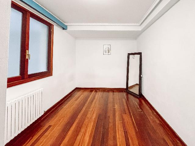 Imagen 10 Inmueble 299175 - Piso en venta en Donostia-San Sebastián / Calle Triunfo-Miraconcha- Area romantica Donostia