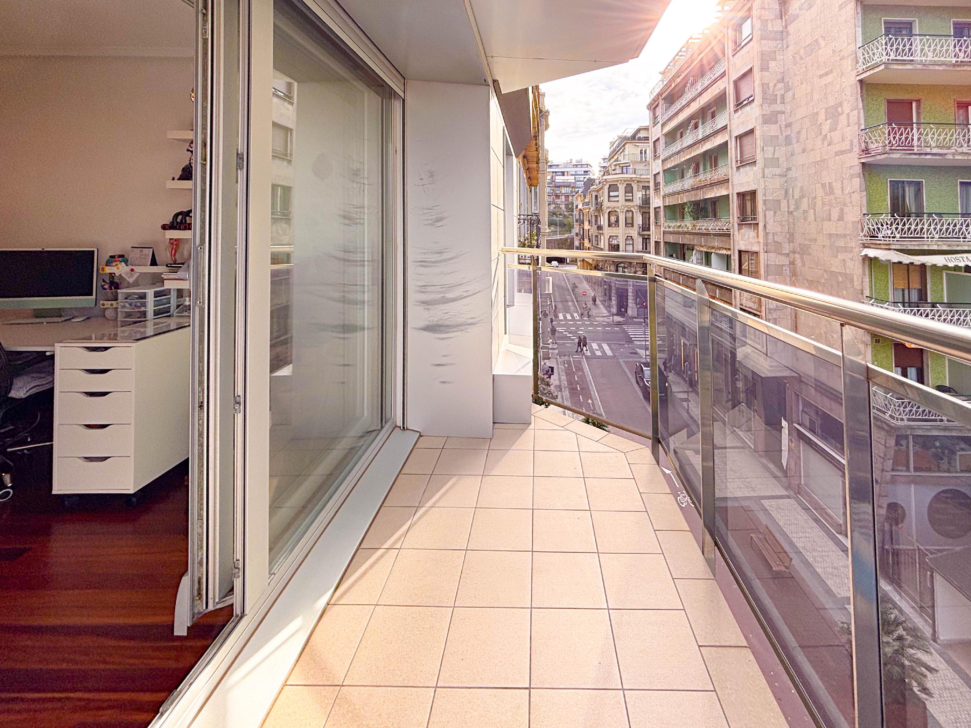 Imagen 18 Piso en venta en Donostia-San Sebastián / Calle Triunfo-Miraconcha- Area romantica Donostia