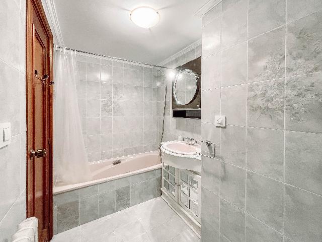 Imagen 28 Inmueble 299175 - Piso en venta en Donostia-San Sebastián / Calle Triunfo-Miraconcha- Area romantica Donostia