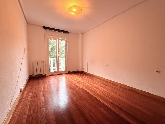 Imagen 21 Inmueble 301146 - Piso en venta en Donostia-San Sebastián / Pº de la Fe-Miraconcha-Donostia