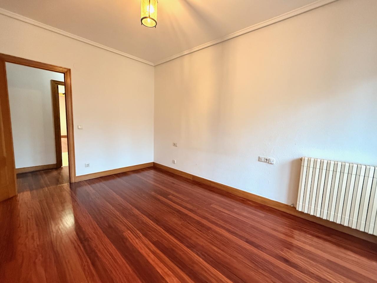 Imagen 22 Piso en venta en Donostia-San Sebastián / Pº de la Fe-Miraconcha-Donostia