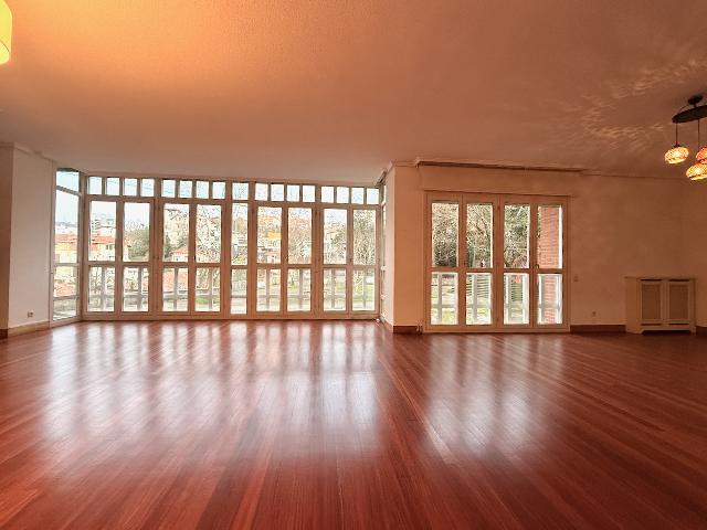 Imagen 4 Inmueble 301146 - Piso en venta en Donostia-San Sebastián / Pº de la Fe-Miraconcha-Donostia