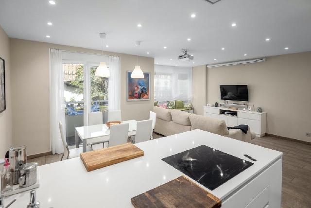 Imagen 4 Inmueble 302314 - Piso en venta en Donostia-San Sebastián / Av. de Navarra-Gros-Donostia