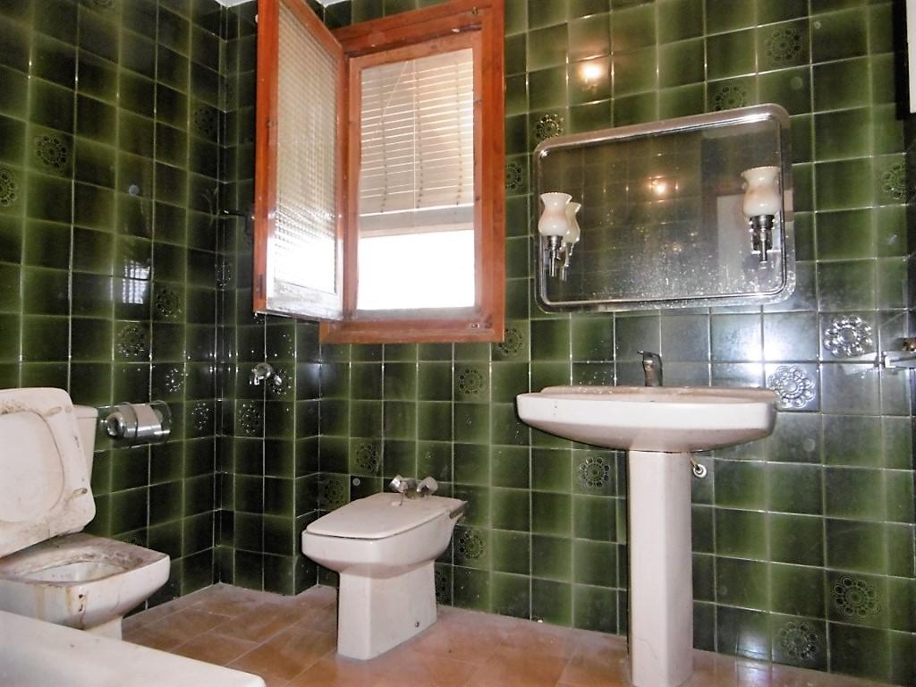 Imagen 12 Casa en venta en Monzón / Conchel, centro población