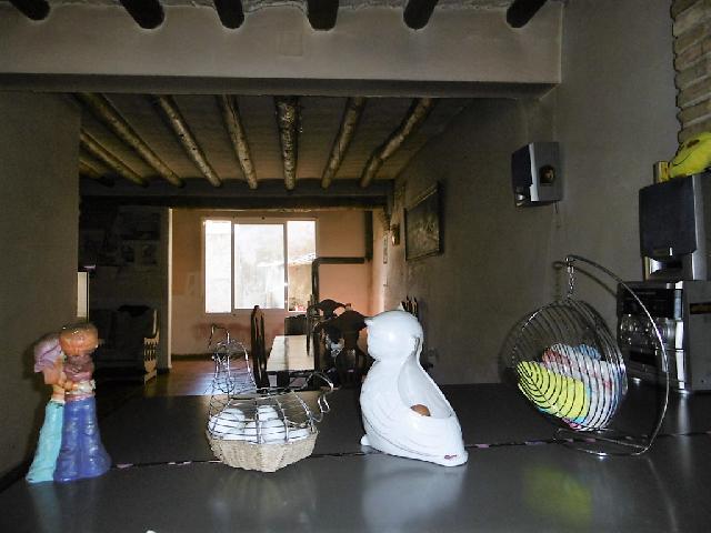 Imagen 4 Inmueble 189852 - Casa en venta en Albalate De Cinca / Zona de avenida principal de Albalate.