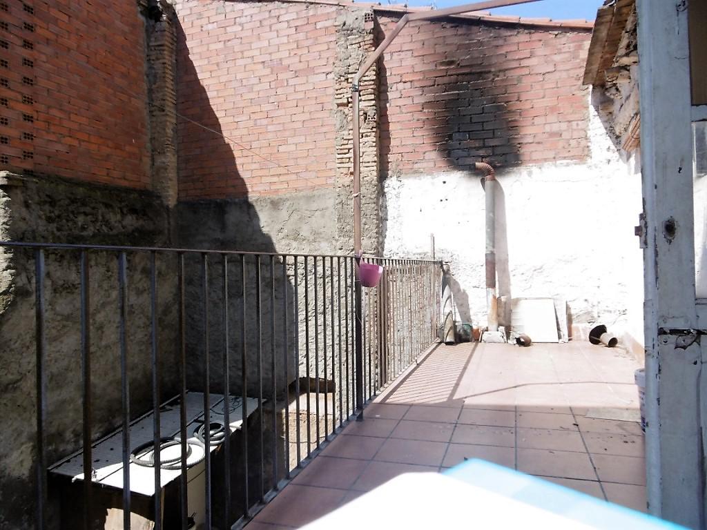 Imagen 11 Casa en venta en Albalate De Cinca / Zona de avenida principal de Albalate.