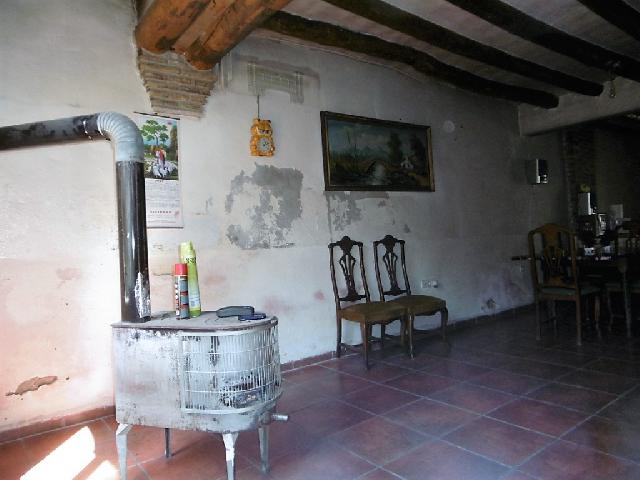 Imagen 17 Inmueble 189852 - Casa en venta en Albalate De Cinca / Zona de avenida principal de Albalate.