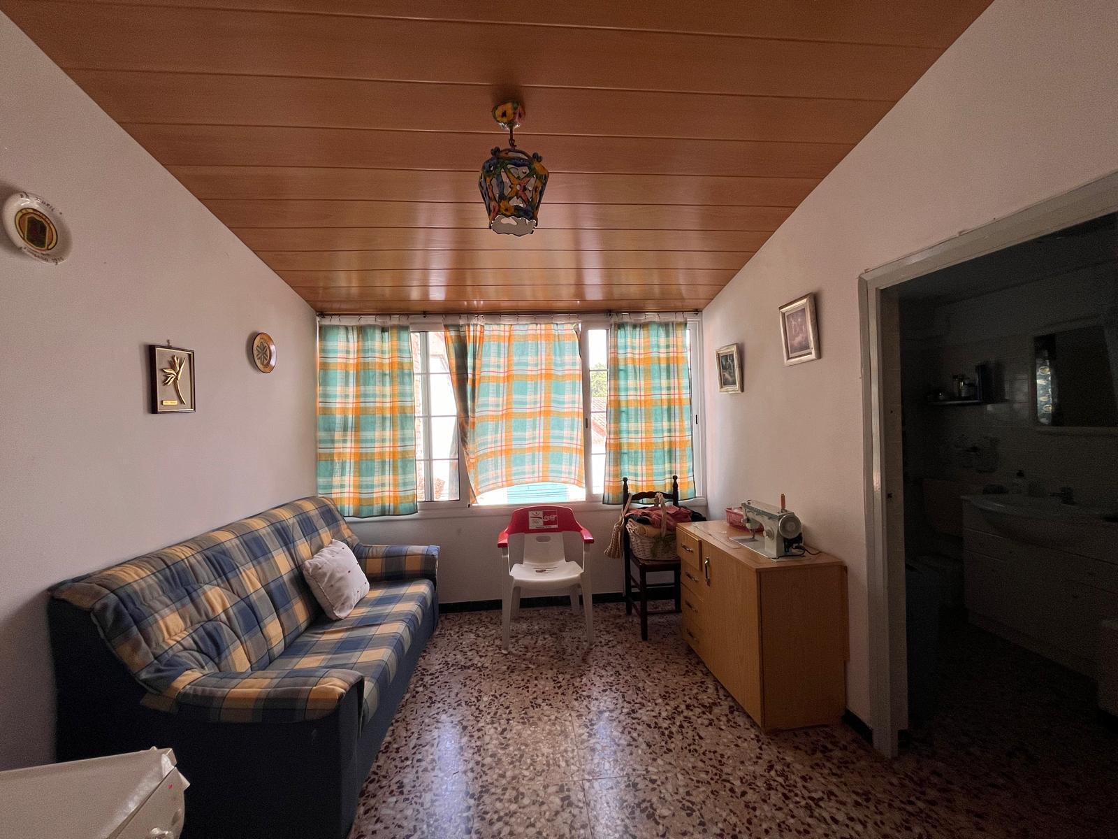 Imagen 5 Casa en venta en Monzón / Calle afueras, junto a la iglesia