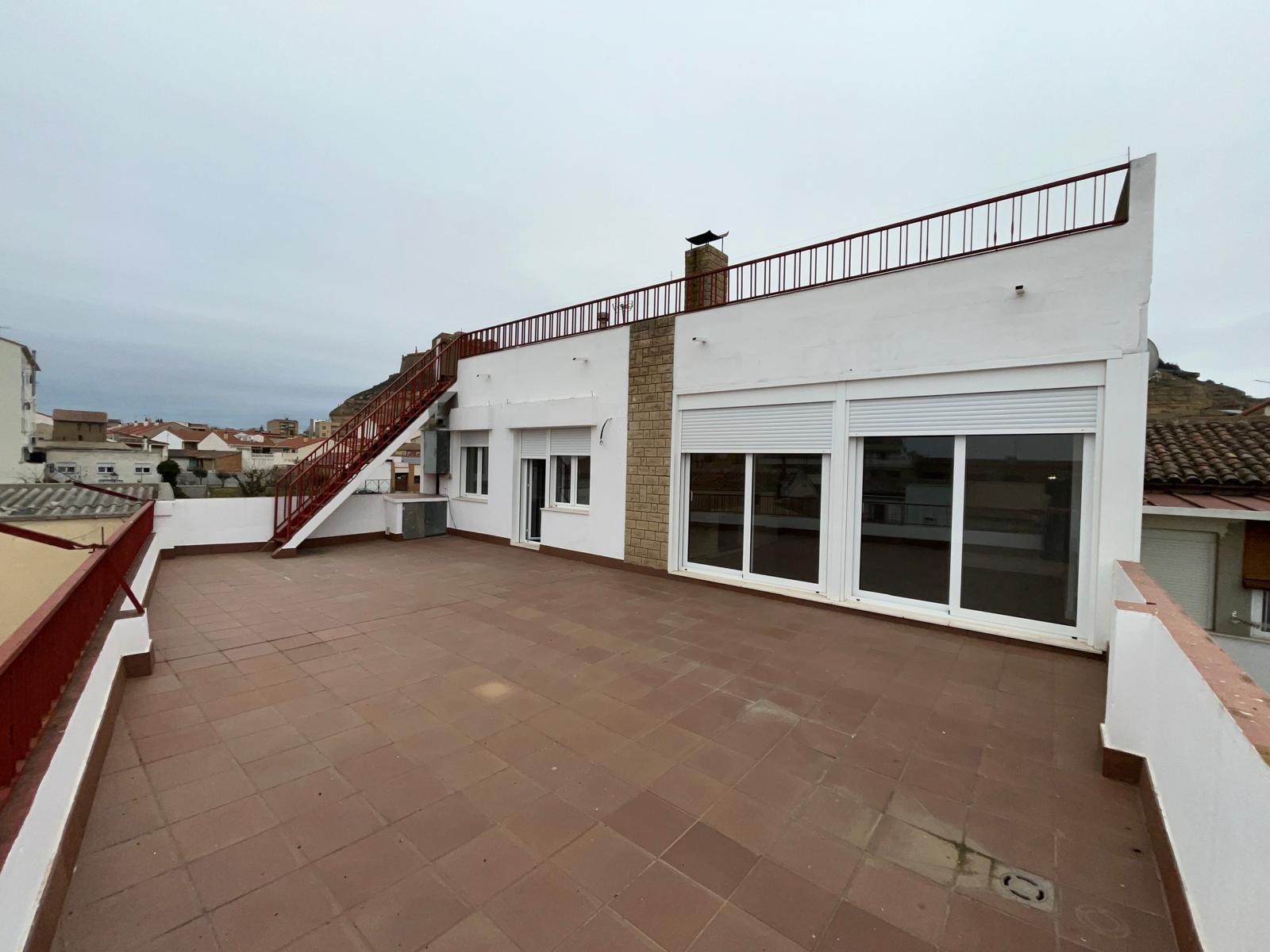 Imagen 11 Casa en venta en Monzón / Calle júcar, zona los olivos