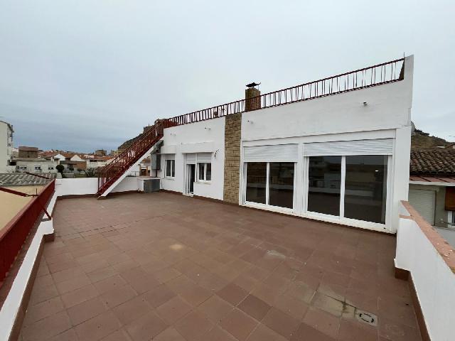 Imagen 11 Inmueble 219714 - Casa en venta en Monzón / Calle júcar, zona los olivos