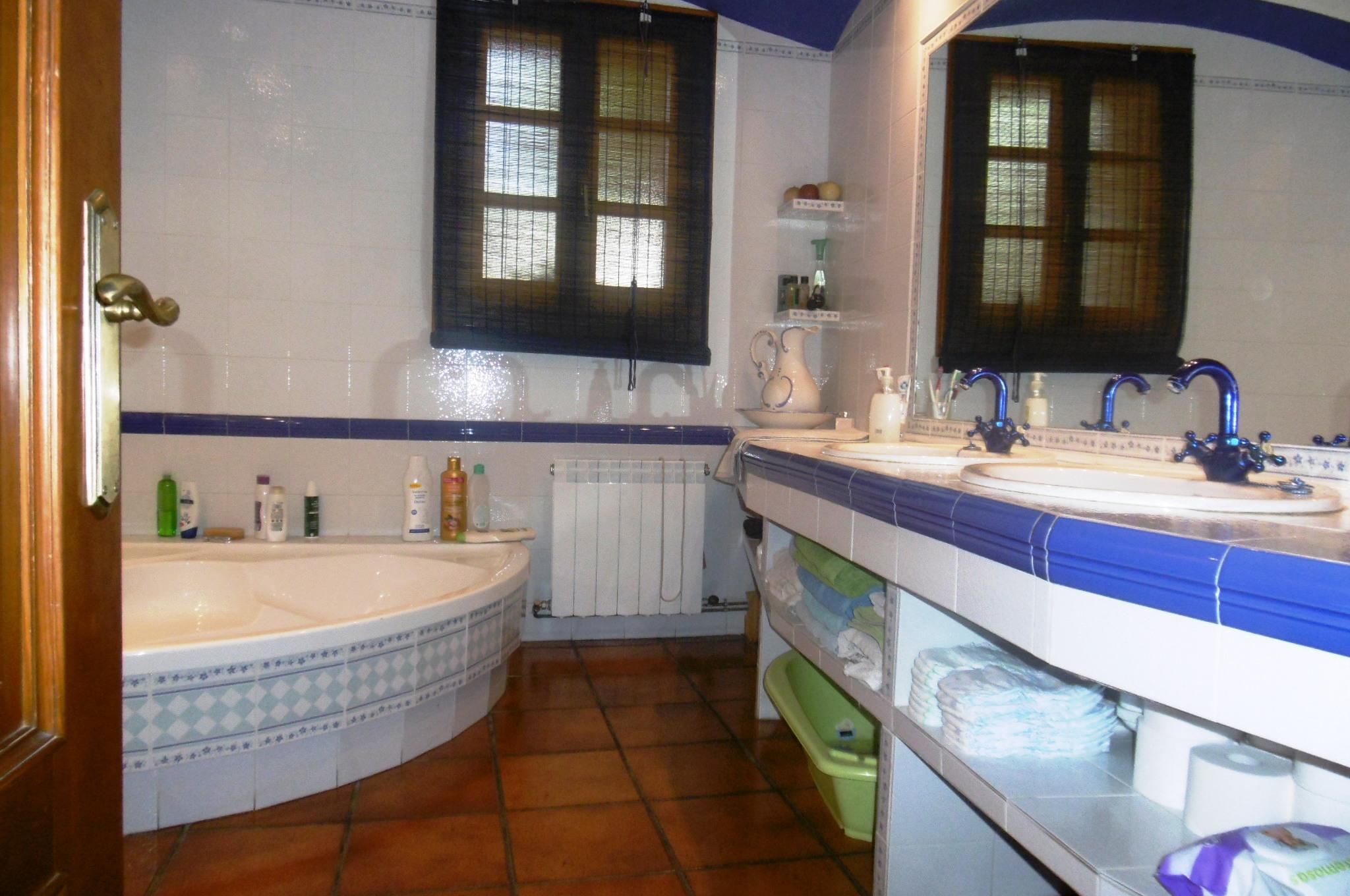 Imagen 16 Casa en venta en Fonz / Zona a las afueras de Cofita.