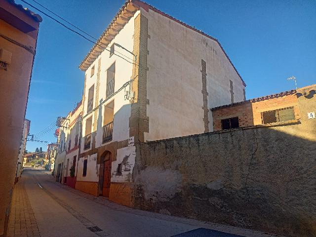 Imagen 2 Inmueble 251099 - Casa en venta en San Miguel Del Cinca / Zona residencial de entrada a Pomar de Cinca