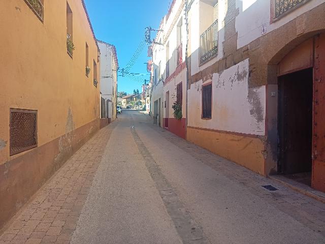 Imagen 5 Inmueble 251099 - Casa en venta en San Miguel Del Cinca / Zona residencial de entrada a Pomar de Cinca