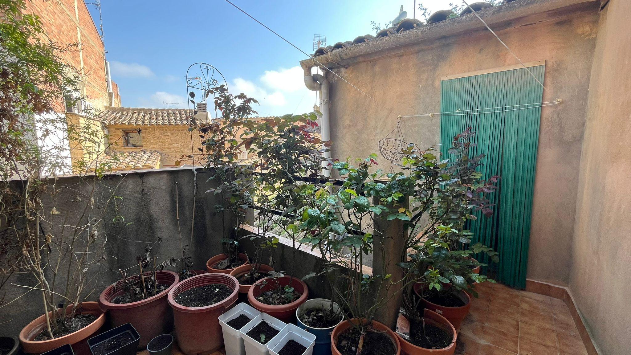 Imagen 12 Casa en venta en Ontiñena / Calle Pilar, centro de la población