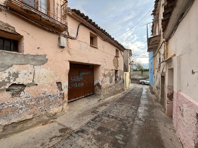 Imagen 1 Inmueble 286375 - Casa en venta en Monzón / Zona alta de la población, cerca del castillo