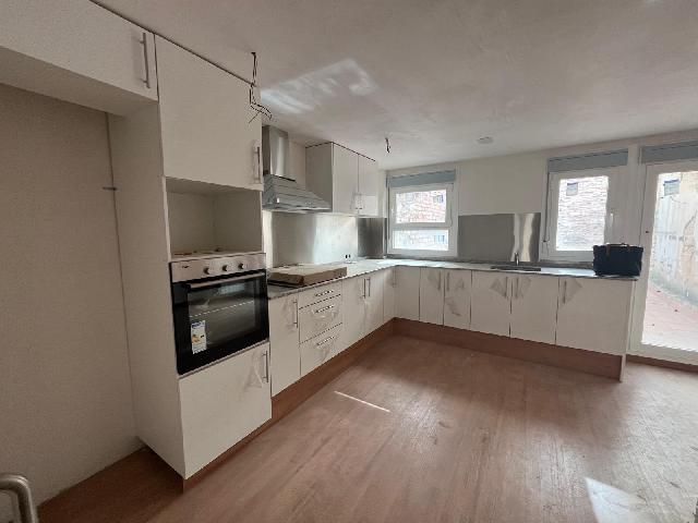 Imagen 1 Inmueble 289822 - Casa en venta en Monzón / Calle Sosa, centro de la población