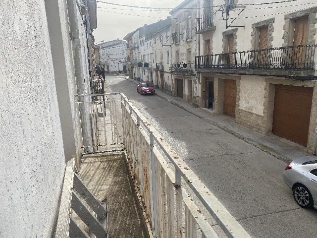 Imagen 12 Inmueble 290544 - Casa Adosada en venta en Bellcaire D´urgell / Cerca del Ayuntamiento