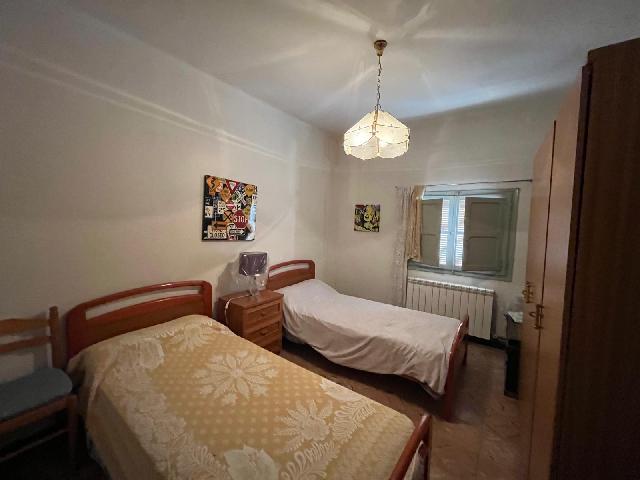 Imagen 3 Inmueble 294730 - Casa en venta en Fonz / Centro de la población, junto al colegio