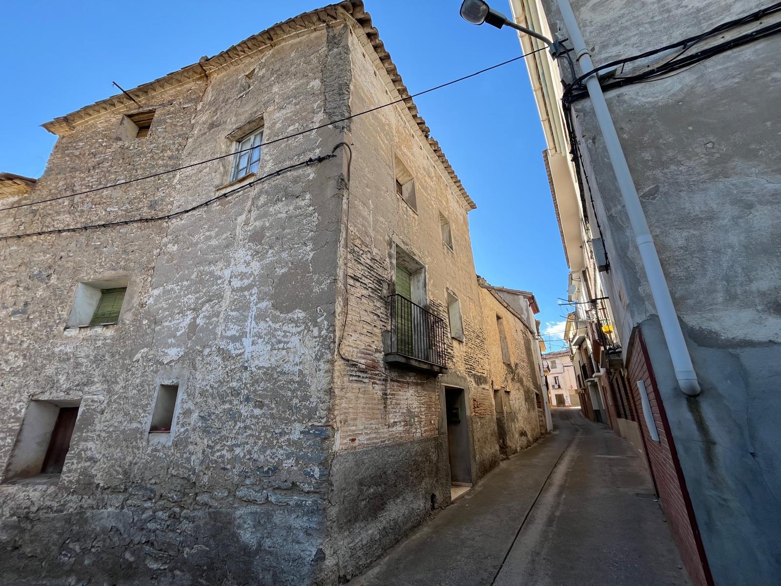 Imagen 5 Casa en venta en Almunia De San Juan / Calle aragón, centro de la población