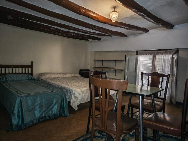 Imagen 3 Inmueble 296157 - Casa en venta en Monzón / Calle Sosa, centro de la población
