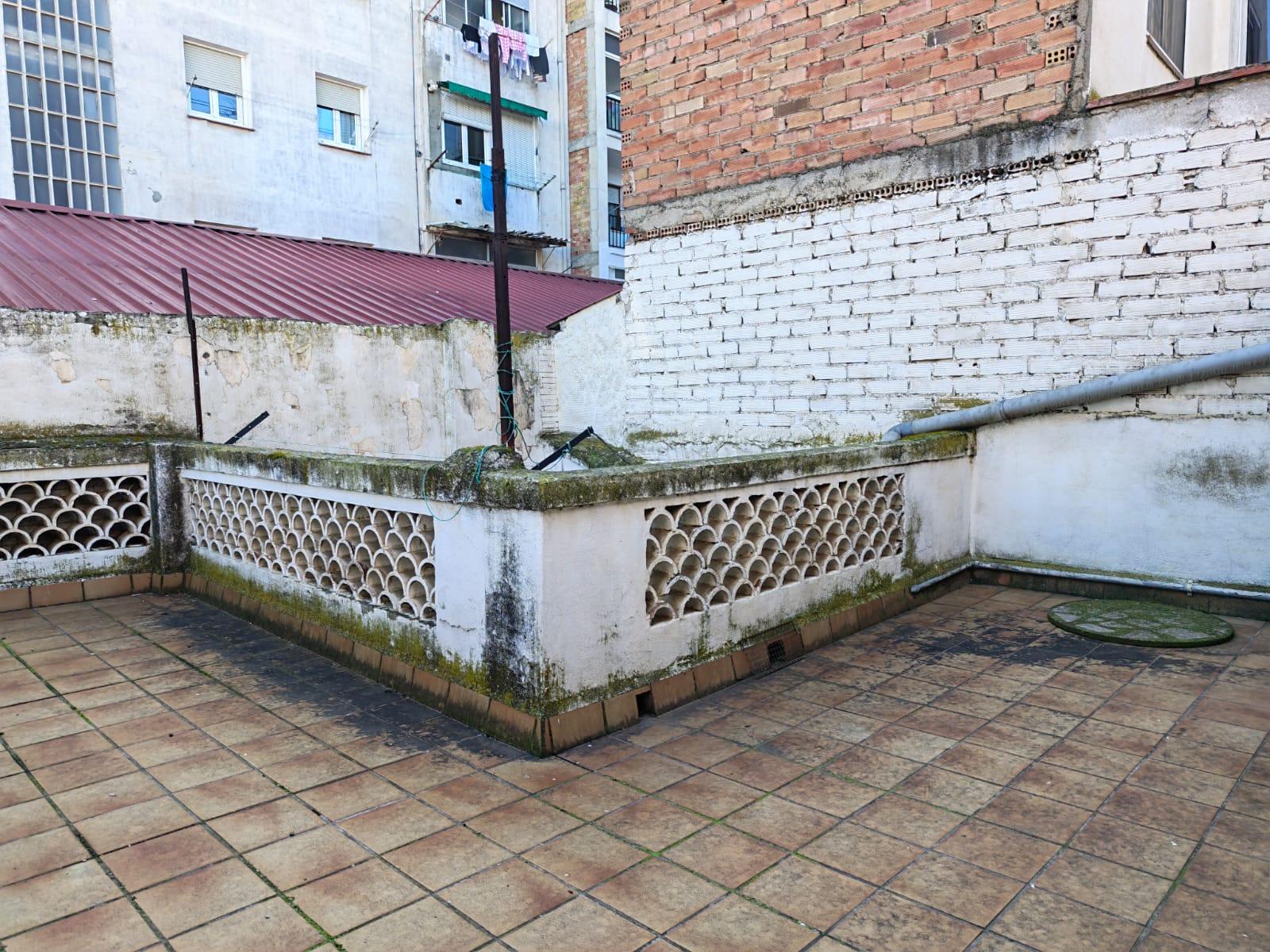 Imagen 10 Casa en venta en Monzón / Calle Sosa, centro de la población