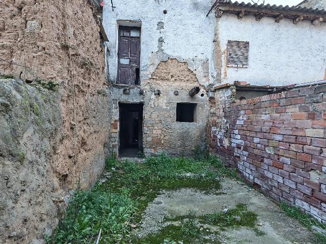 Imagen 1 Inmueble 296875 - Casa en venta en Belver De Cinca / Calle aire, cerca del centro