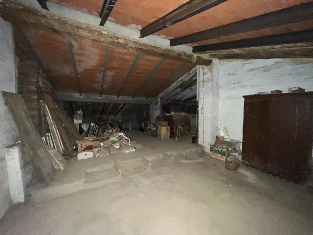 Imagen 12 Inmueble 296957 - Casa en venta en Monzón / Calle medio, centro de la población