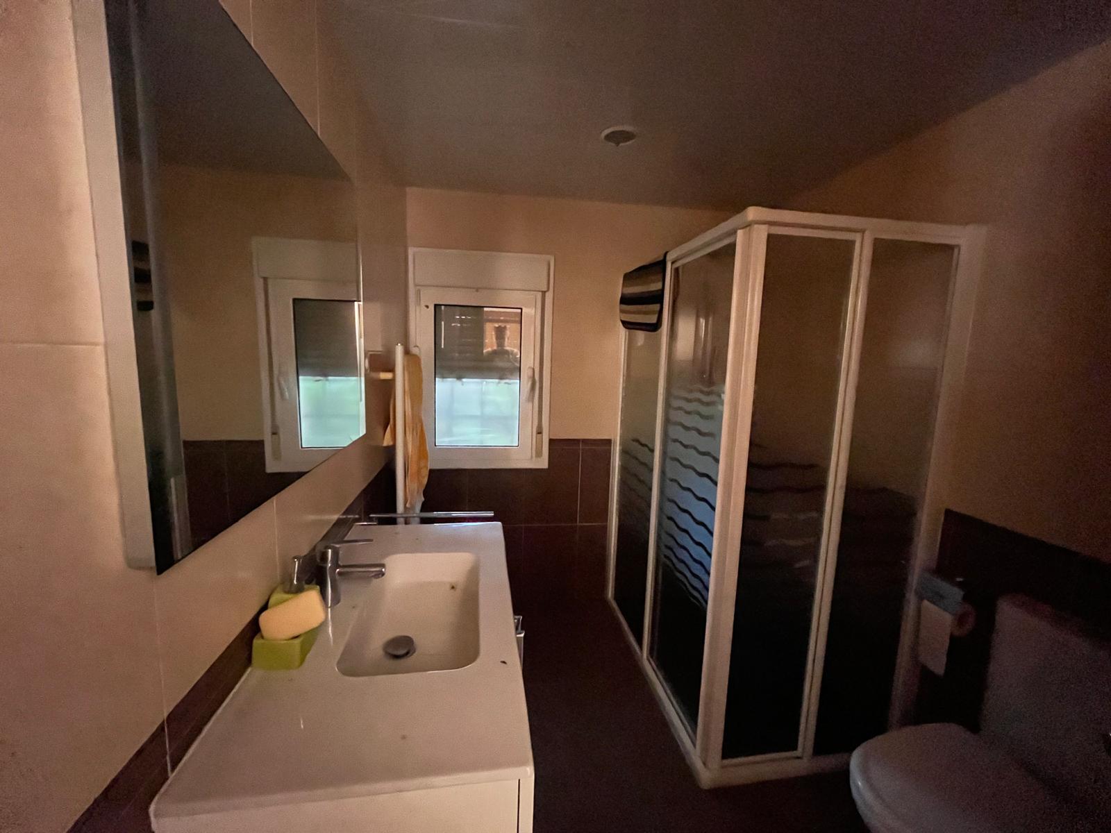 Imagen 10 Casa en venta en Monzón / Calle medio, centro de la población