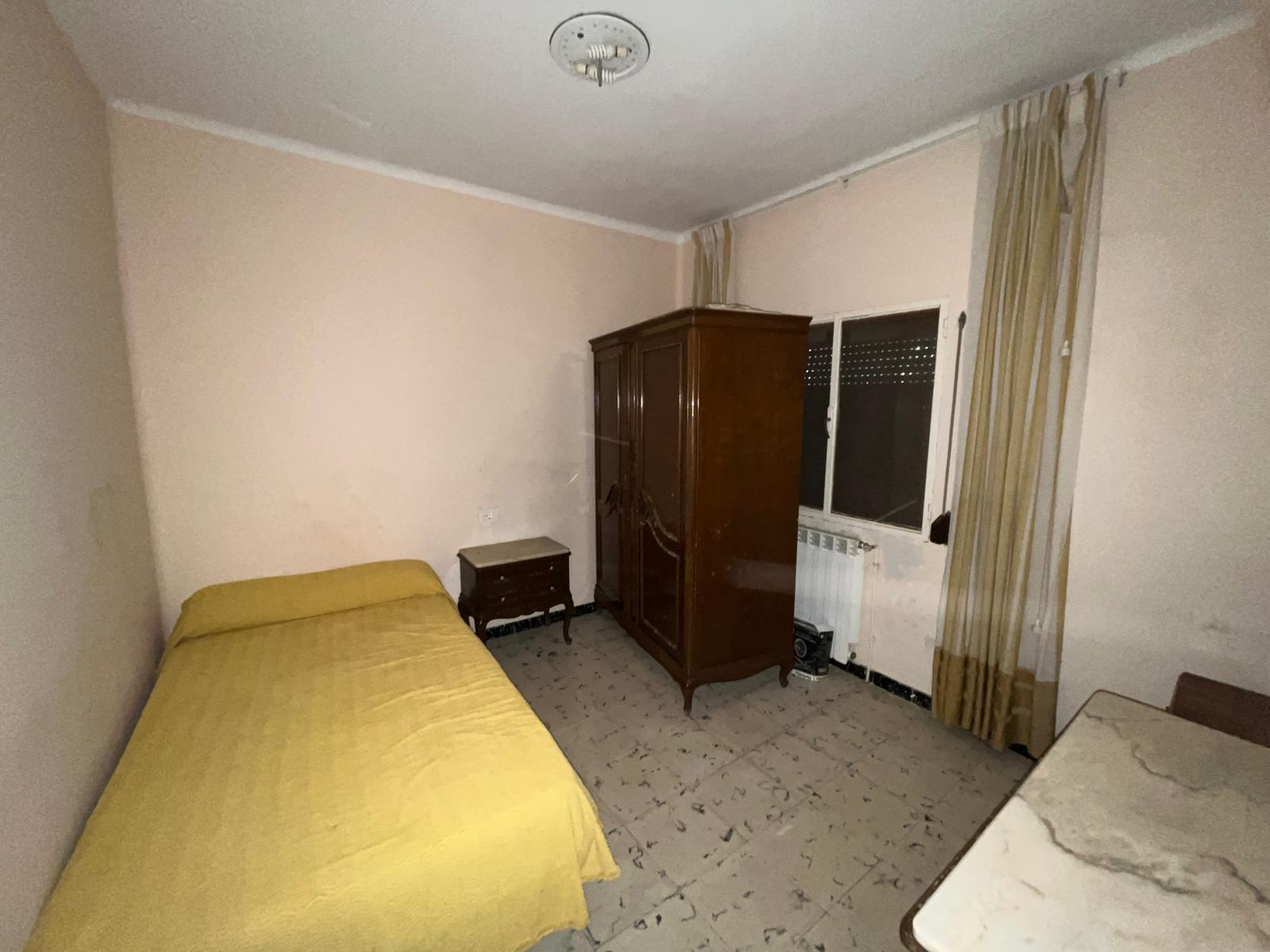 Imagen 6 Casa en venta en Monzón / Calle medio, centro de la población