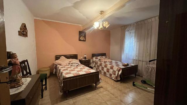 Imagen 10 Inmueble 297749 - Casa en venta en Alcolea De Cinca / Calle Palafox, cerca del centro