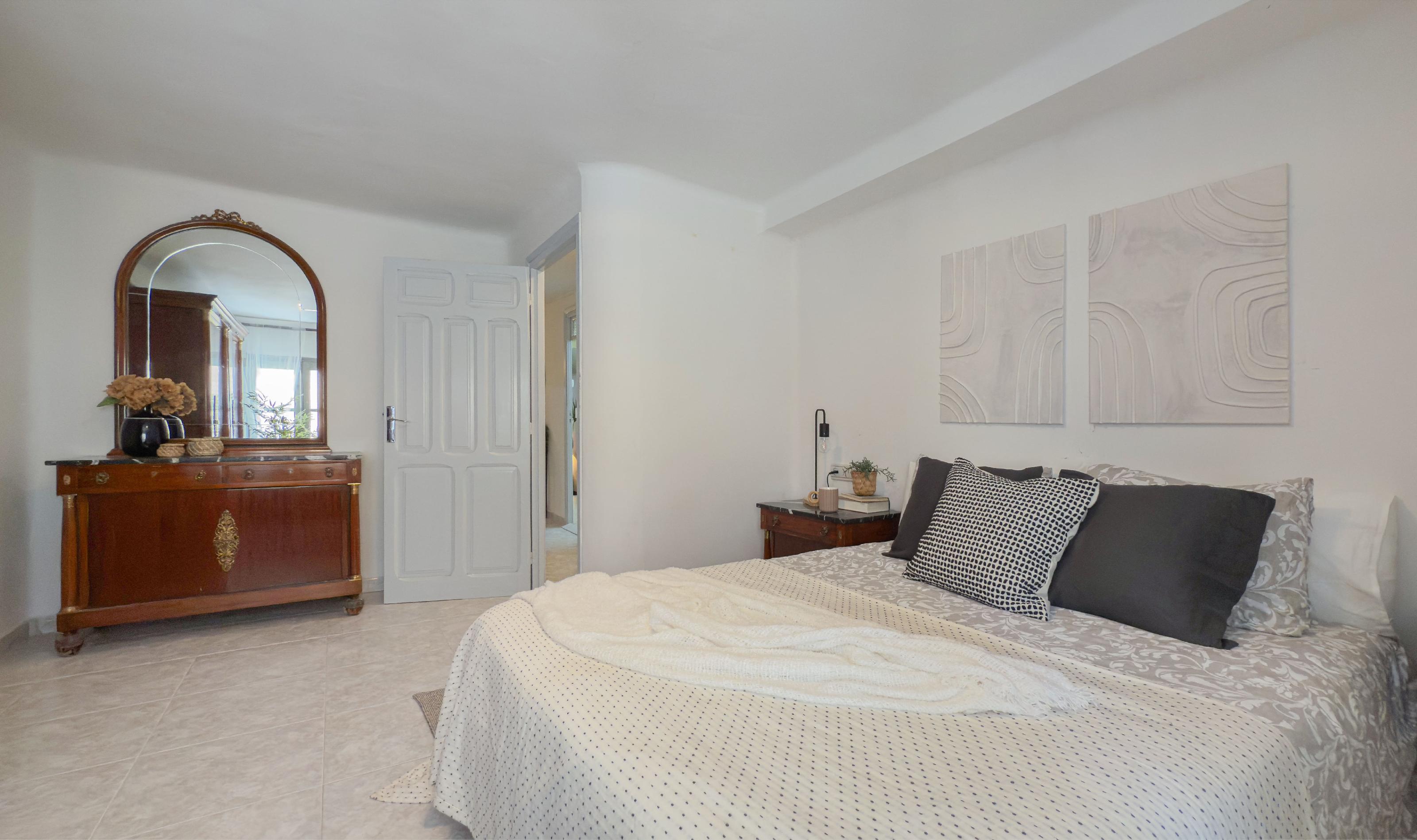 Imagen 15 Casa en venta en Ontiñena / Calle Santa Agueda, centro población.