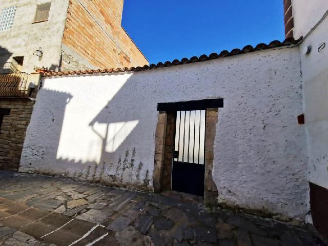 Imagen 4 Inmueble 249186 - Casa en venta en Camporrélls / Zona tranquila.