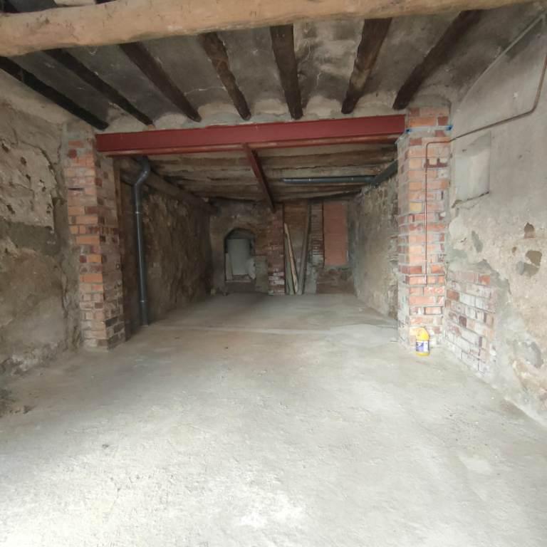 Imagen 8 Casa en venta en Albelda / Centro de la población.