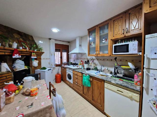 Imagen 7 Inmueble 289385 - Casa en venta en Binéfar / Cerca de las Escuelas.