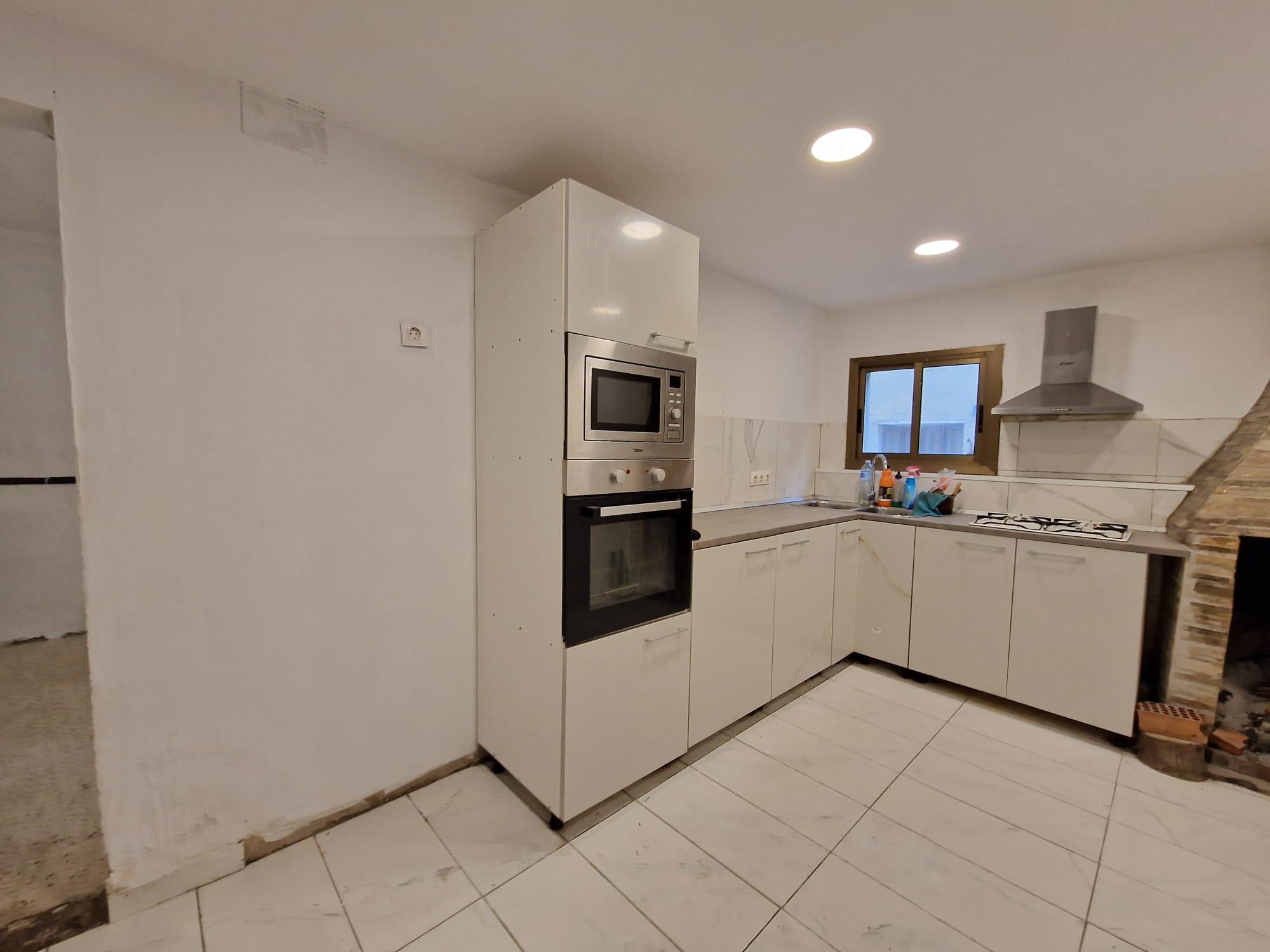 Imagen 2 Casa en venta en Esplús / Zona tranquila.