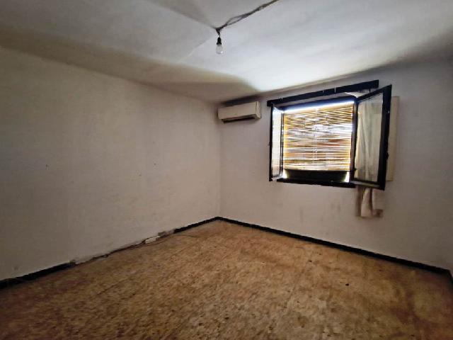 Imagen 12 Inmueble 294094 - Casa en venta en Esplús / Zona tranquila.