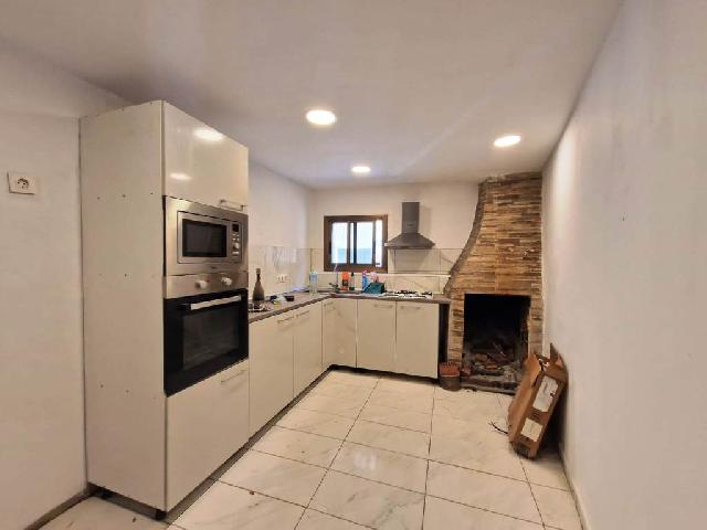 Imagen 5 Inmueble 294094 - Casa en venta en Esplús / Zona tranquila.