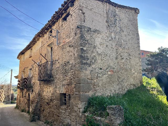 Imagen 3 Inmueble 154974 - Casa Adosada en venta en Barbastro / Centro de Burceat