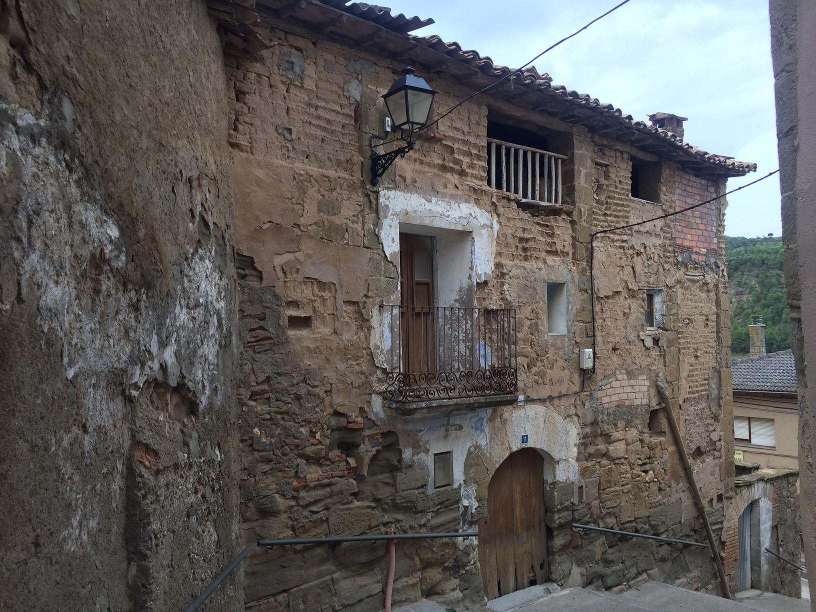 Imagen 8 Casa Adosada en venta en Santa María De Dulcis / Junto al ayuntamiento en Huerta de Vero