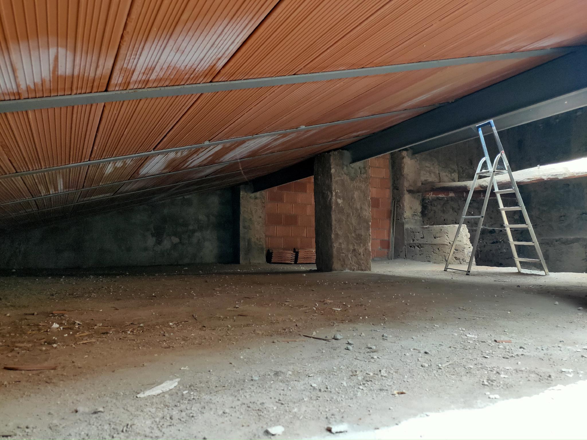 Imagen 1 Casa en venta en Puebla De Castro La / Zona Centro de la Población.