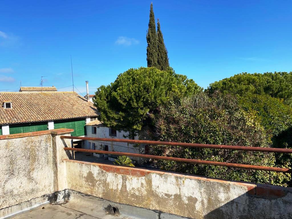 Imagen 17 Casa en venta en Barbuñales / Situado en el pueblo de  Barbuñales 