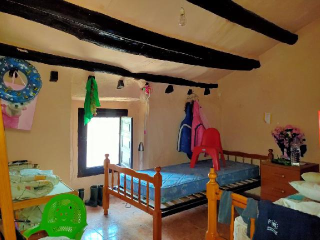 Imagen 4 Inmueble 262618 - Casa en venta en Pozán De Vero / Centro de la Población. Calle Mayor.