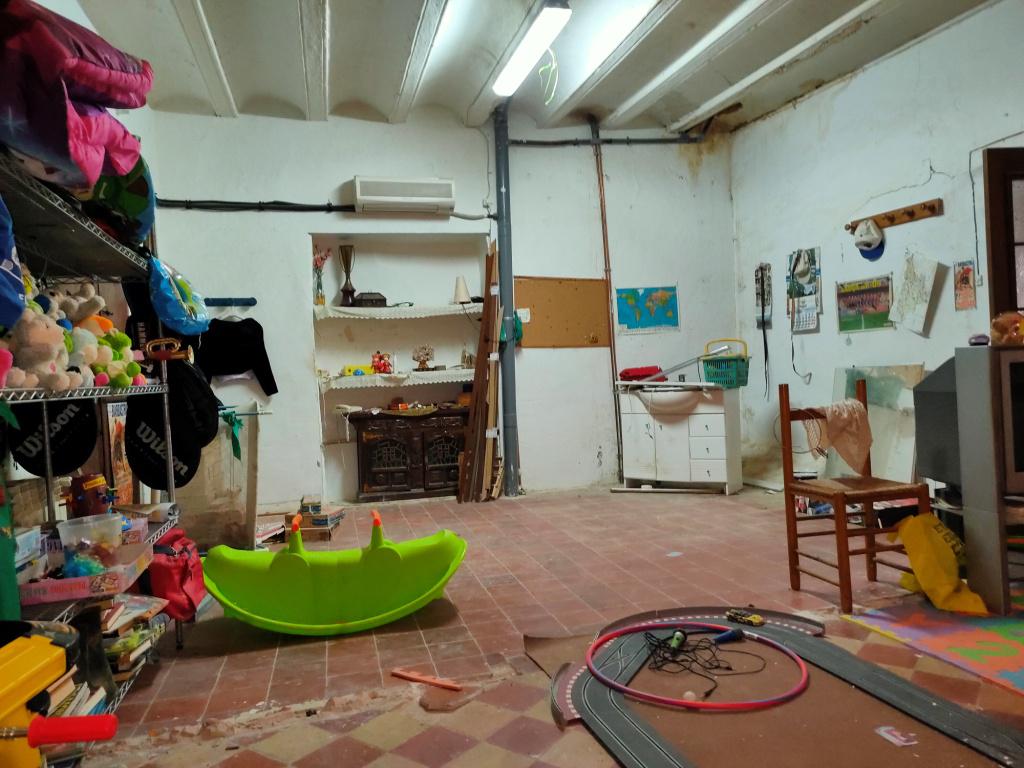 Imagen 5 Casa en venta en Pozán De Vero / Centro de la Población. Calle Mayor.