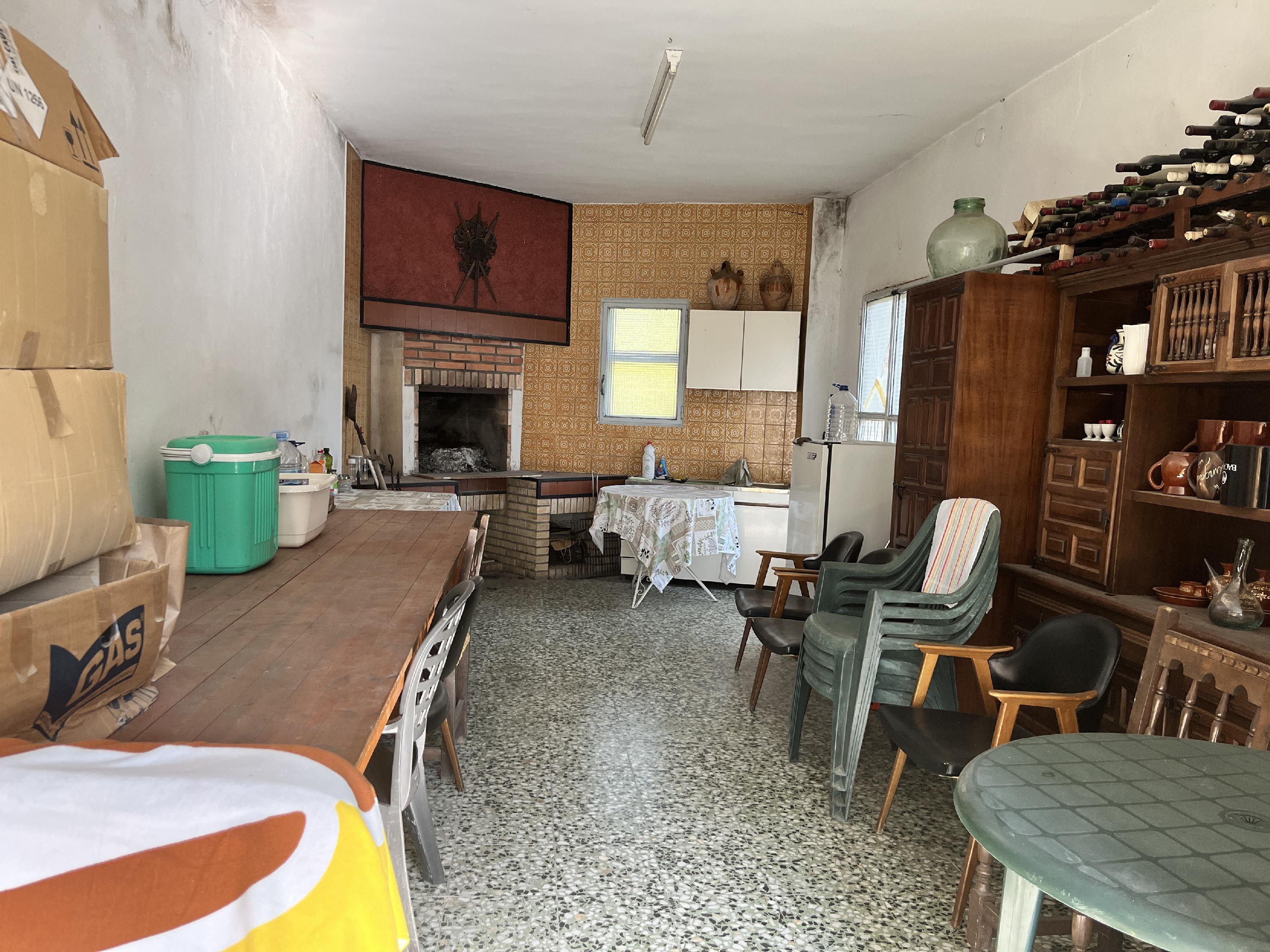 Imagen 1 Casa Rústica en venta en Barbastro / Cercana a las Huertas