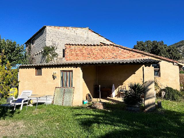 Imagen 2 Inmueble 288810 - Casa Rústica en venta en Alquézar / Radiquero, zona periferia de la población.