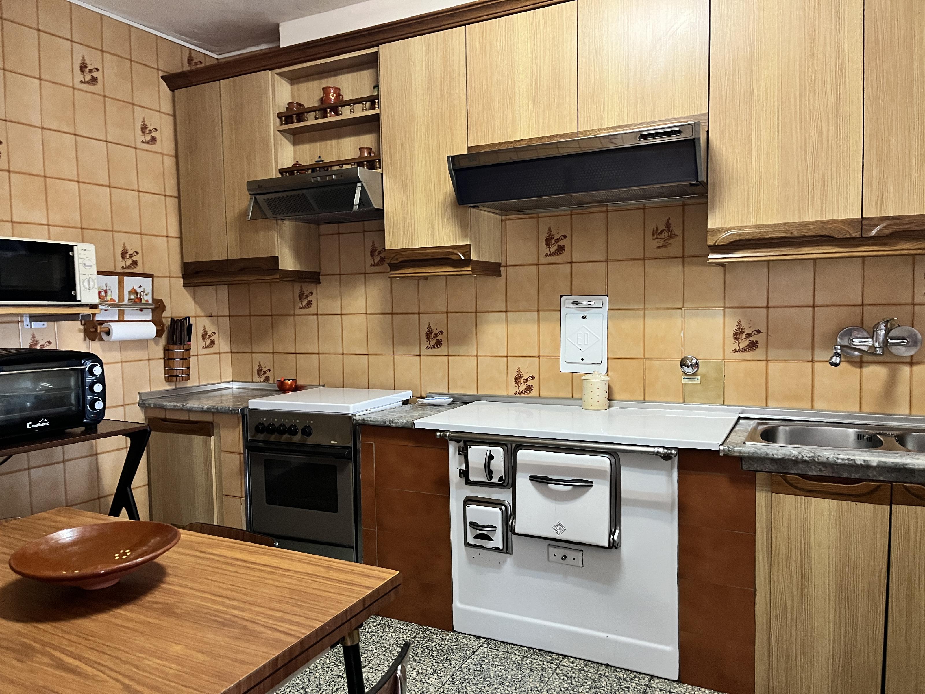 Imagen 9 Casa en venta en Alquézar / Zona Baja de Alquézar, vistas al Sureste.