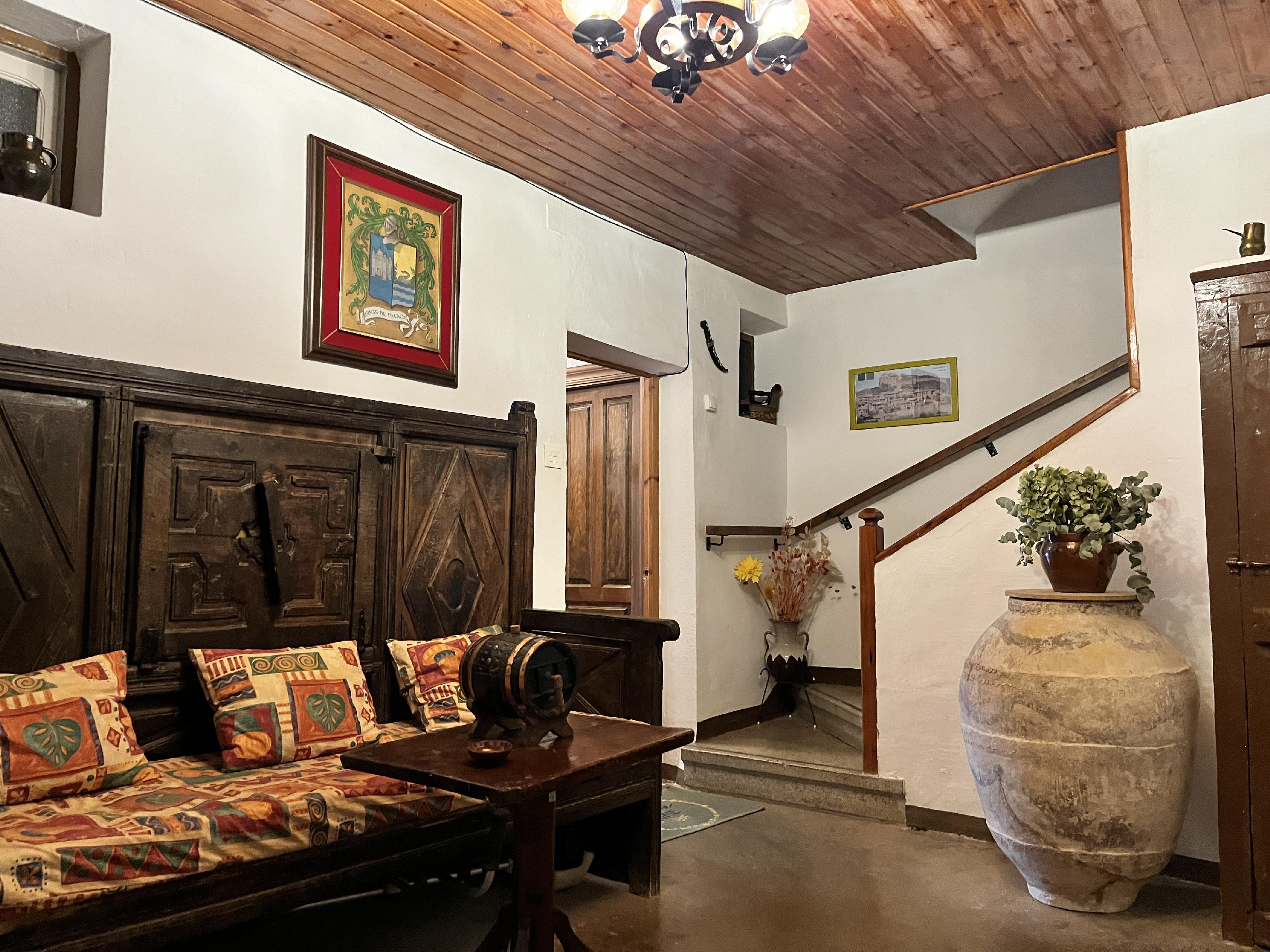 Imagen 1 Casa en venta en Alquézar / Zona Baja de Alquézar, vistas al Sureste.