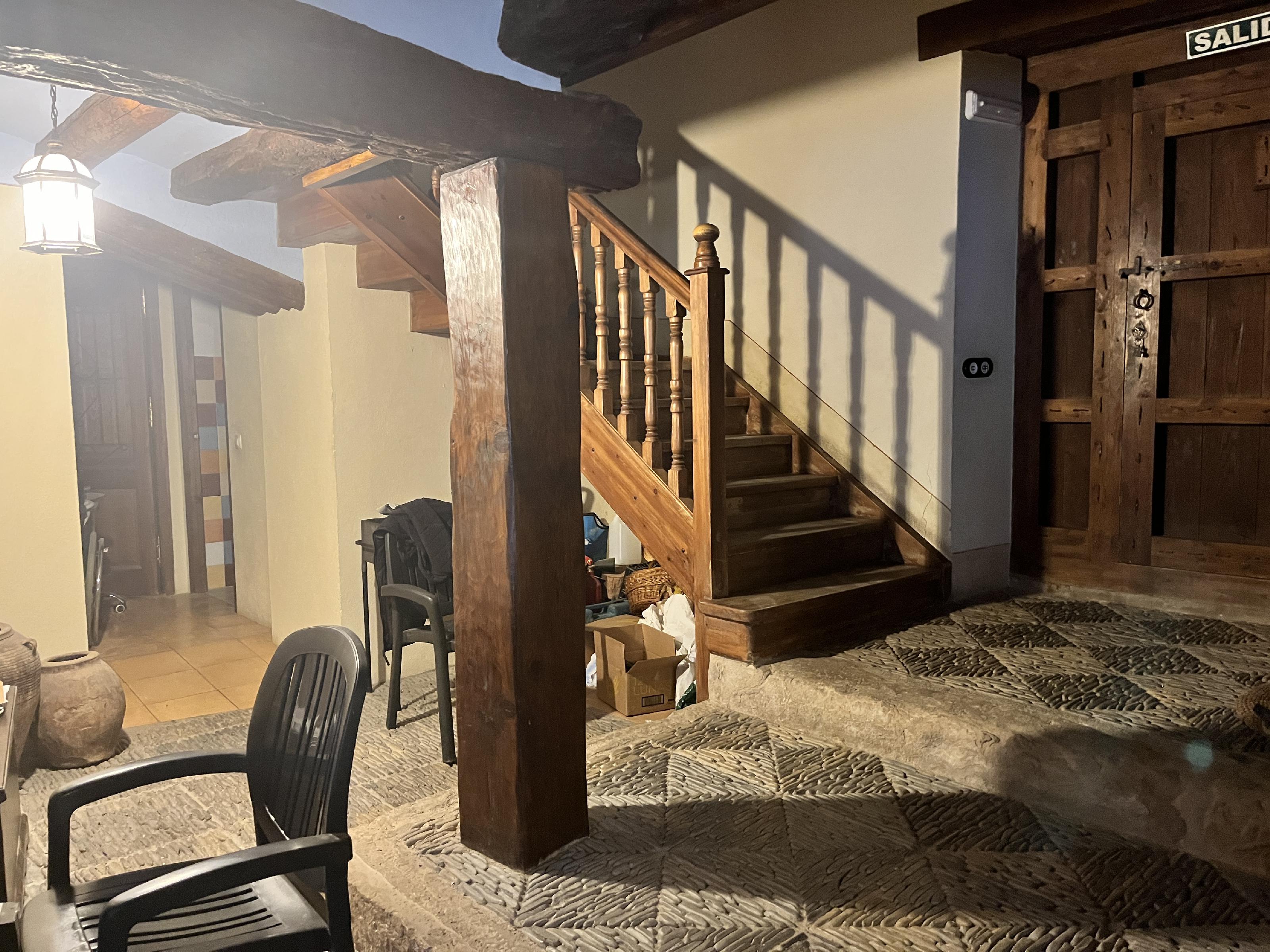 Imagen 2 Casa en venta en Grado El / Casa Turismo Rural. Centro de Artasona.